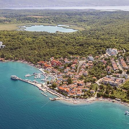 Njivice, Otok Krk, Apartman Dora エクステリア 写真