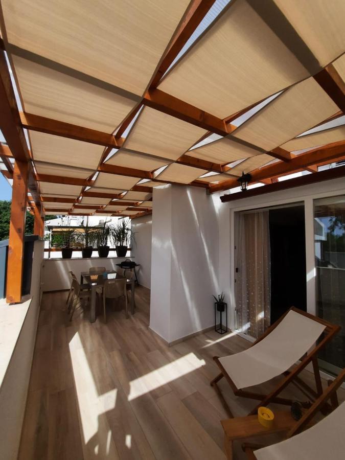 Njivice, Otok Krk, Apartman Dora エクステリア 写真
