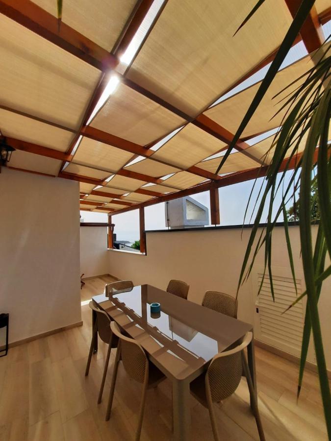 Njivice, Otok Krk, Apartman Dora エクステリア 写真