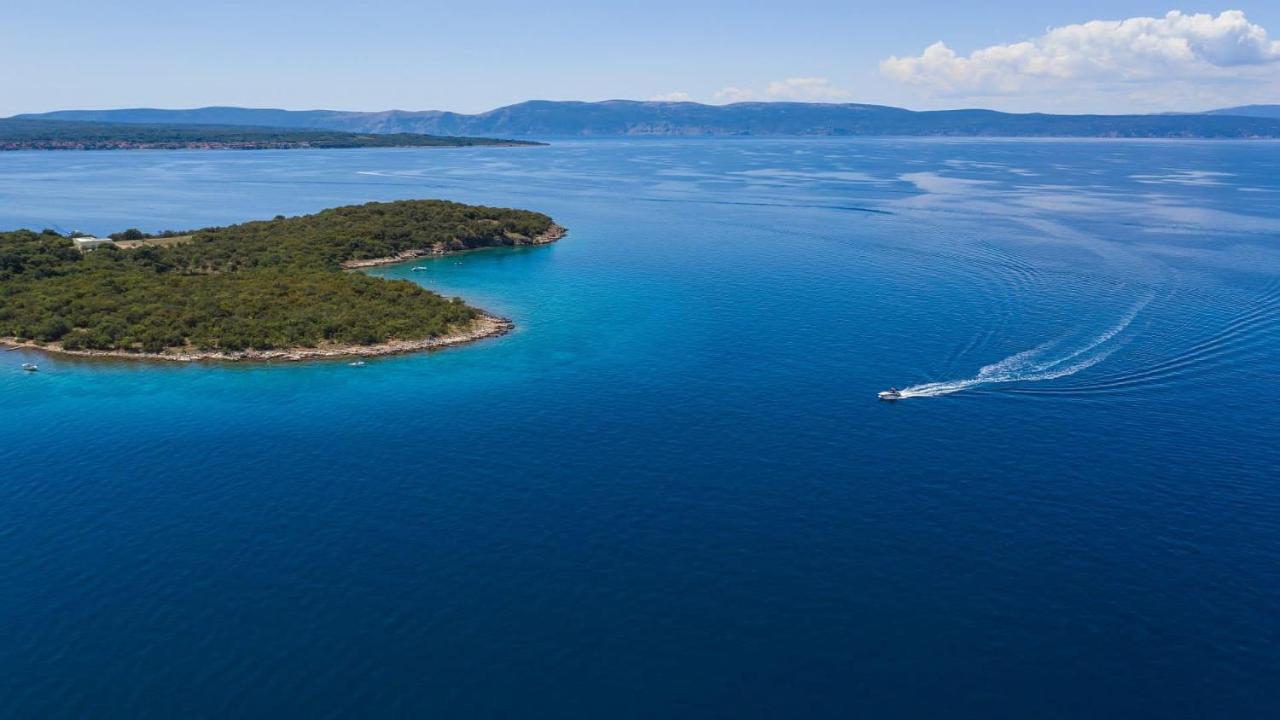 Njivice, Otok Krk, Apartman Dora エクステリア 写真